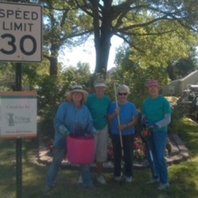 Early volunteers at Walnut Island :)